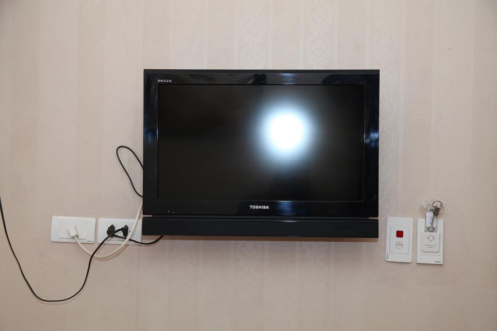 Apec 2 Hotel Ханой Екстер'єр фото